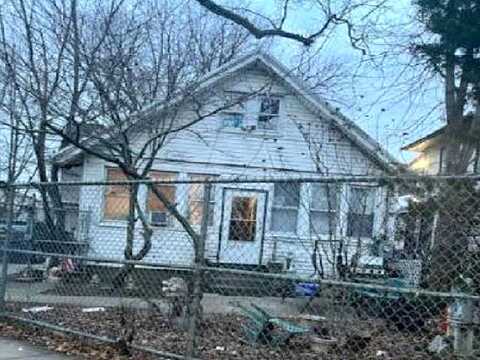Grassmere, FAR ROCKAWAY, NY 11691