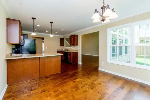 Lawson, LEXINGTON, KY 40509