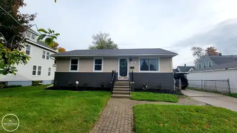 3Rd, MOUNT CLEMENS, MI 48043
