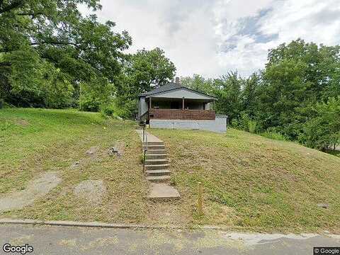 Roosevelt St, Kansas City, KS 66104