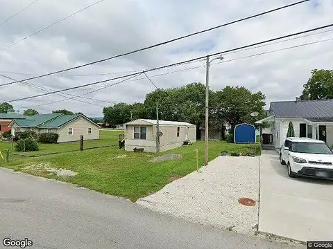 Court, STANTON, KY 40380