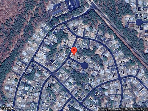 Hampshire Ln, Whiting, NJ 08759