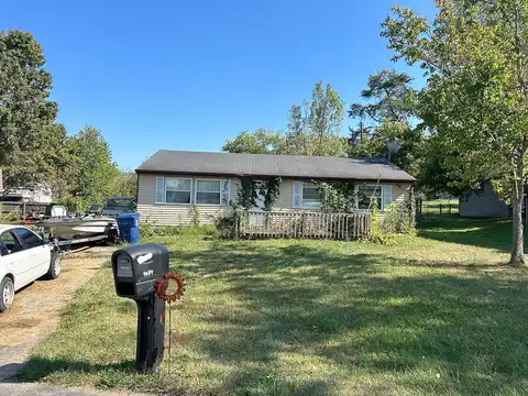 Betances, LA GRANGE, KY 40031