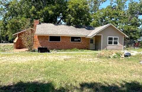 Lariat Ln., Wallis, TX 77485