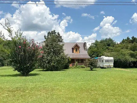 Peach, MORRISON, TN 37357