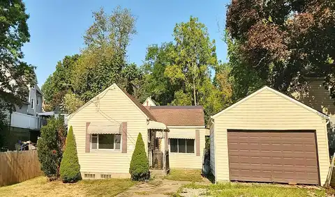 Young, BARBERTON, OH 44203