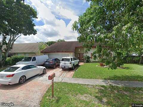 Sheridan, PEMBROKE PINES, FL 33026