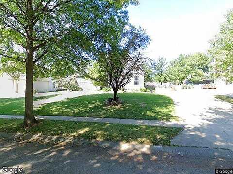 Summit, KANSAS CITY, MO 64114