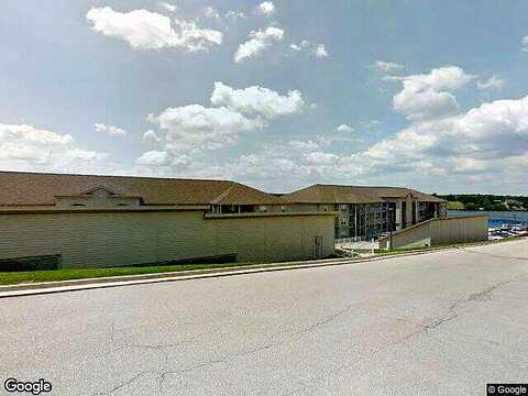 Lands End, OSAGE BEACH, MO 65065