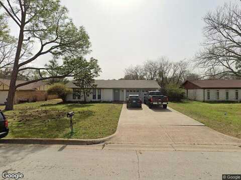 Trammell, BENBROOK, TX 76126