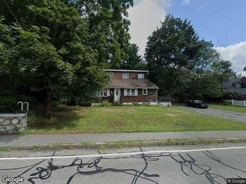 Elm, NORTH READING, MA 01864