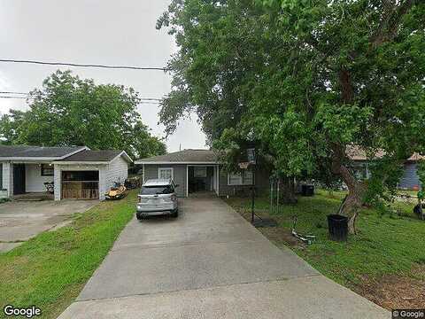Pecan, CLUTE, TX 77531
