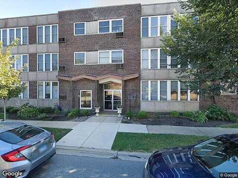 West Touhy, Park Ridge, IL 60068