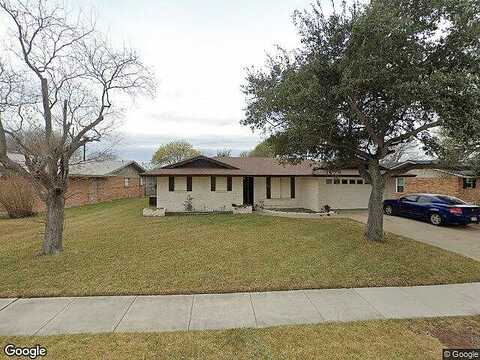 Daniel Moore, PORTLAND, TX 78374