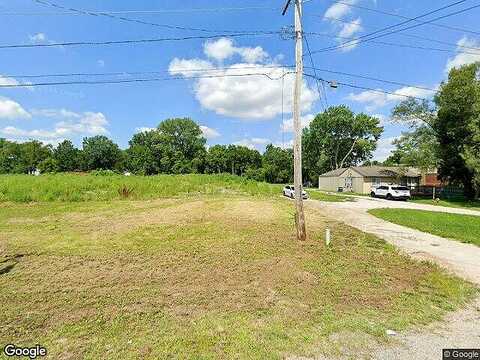 Holmes, KANSAS CITY, MO 64145