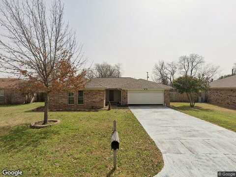 Tobie Layne, BENBROOK, TX 76126