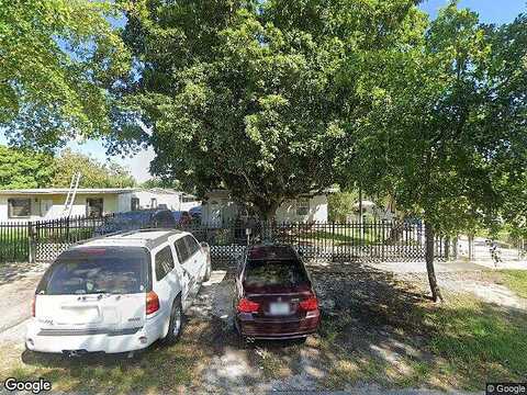 121St, NORTH MIAMI, FL 33167
