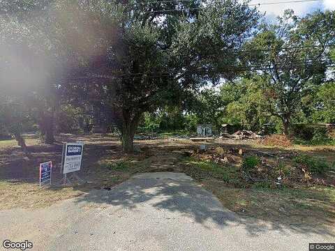 Main, GLADEWATER, TX 75647
