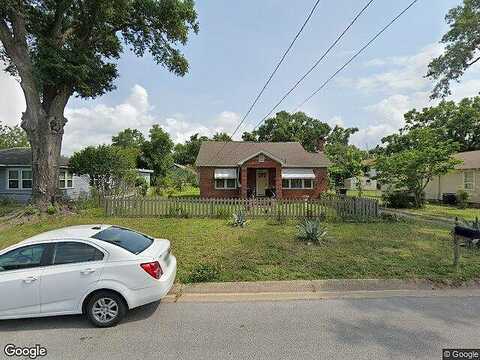 Chase, PENSACOLA, FL 32502