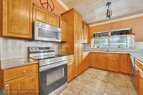 11Th, FORT LAUDERDALE, FL 33312