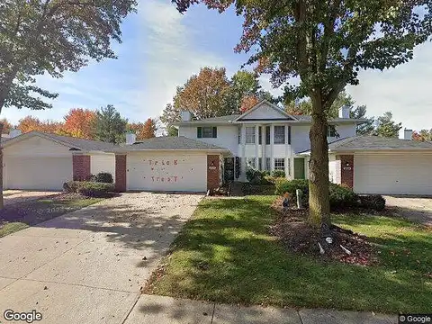 Woodside Xing S, STRONGSVILLE, OH 44149