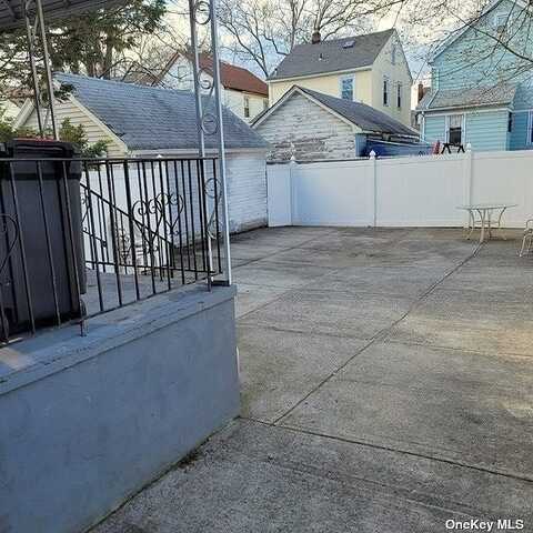 112Th, SAINT ALBANS, NY 11412