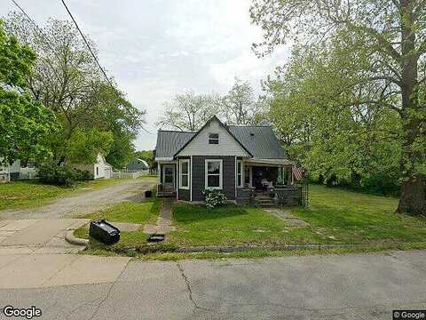 East, CALIFORNIA, MO 65018