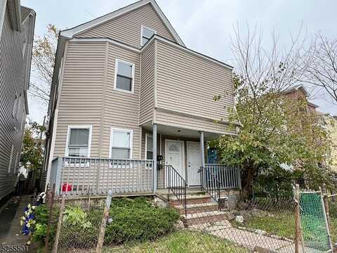 Grove, EAST ORANGE, NJ 07018