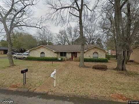 Pinecrest Dr, GLADEWATER, TX 75647