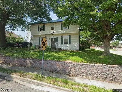 Walnut, HIGGINSVILLE, MO 64037