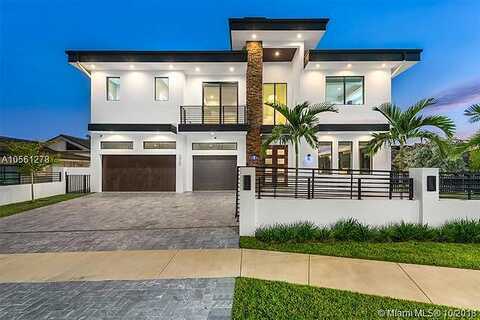 49Th, LIGHTHOUSE POINT, FL 33064