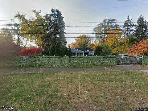 9 Mile, SOUTHFIELD, MI 48033