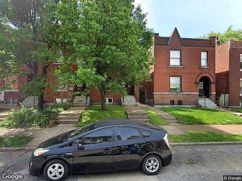 Accomac, SAINT LOUIS, MO 63104