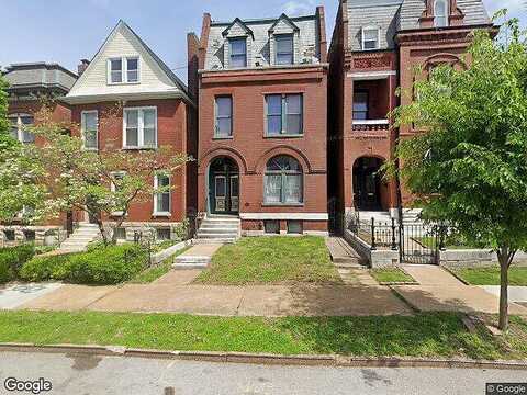 Russell, SAINT LOUIS, MO 63104