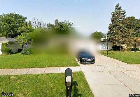 Pierce, SOUTHFIELD, MI 48076