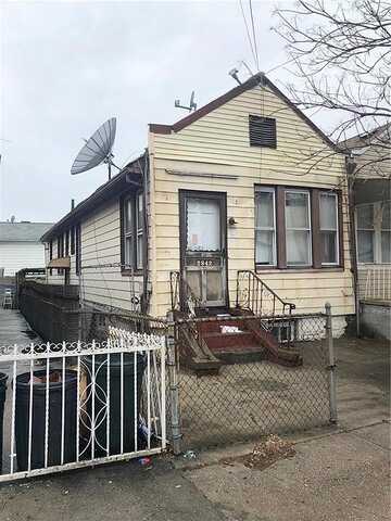Brighton 4Th, BROOKLYN, NY 11235