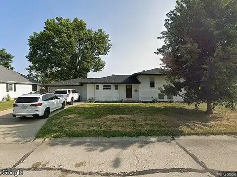 Daryl, SEDALIA, MO 65301