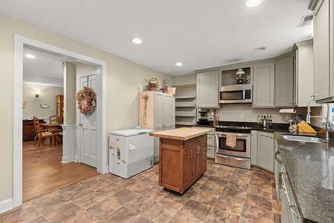 Monk, MONCKS CORNER, SC 29461