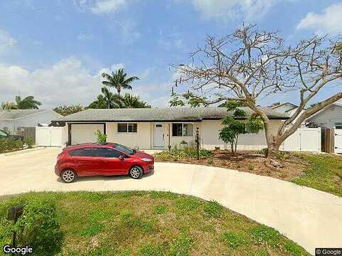 13Th, BOYNTON BEACH, FL 33435
