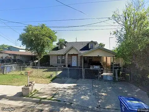 Elm, LAREDO, TX 78040