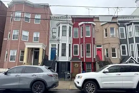 Pavonia, JERSEY CITY, NJ 07302