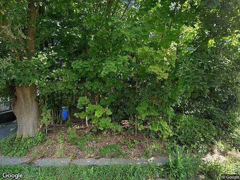 Boulevard, KINGSTON, NY 12401