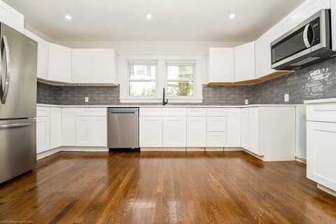 Ashley, NEW BEDFORD, MA 02745