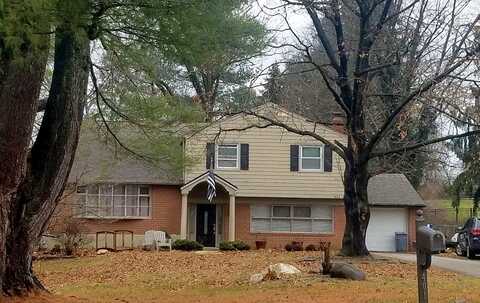 Hempstead, NEWTOWN SQUARE, PA 19073