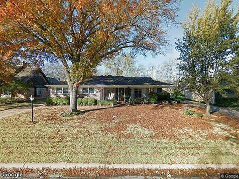 Dawn Dr, BENBROOK, TX 76116