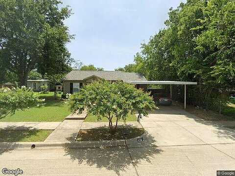Patricia, HALTOM CITY, TX 76117