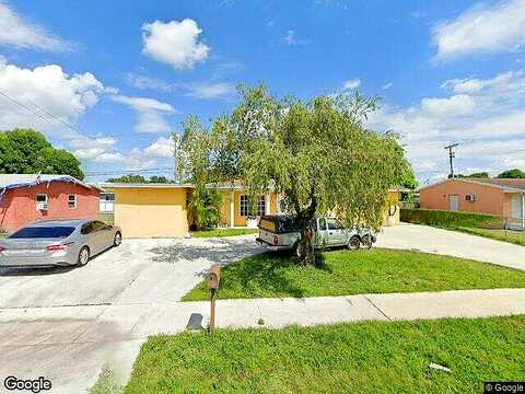 178Th, MIAMI GARDENS, FL 33055