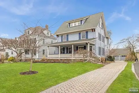 Hanks, RIDGEWOOD, NJ 07450