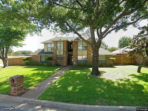 Thoroughbred, ARLINGTON, TX 76017