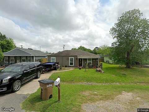 27Th, DICKINSON, TX 77539
